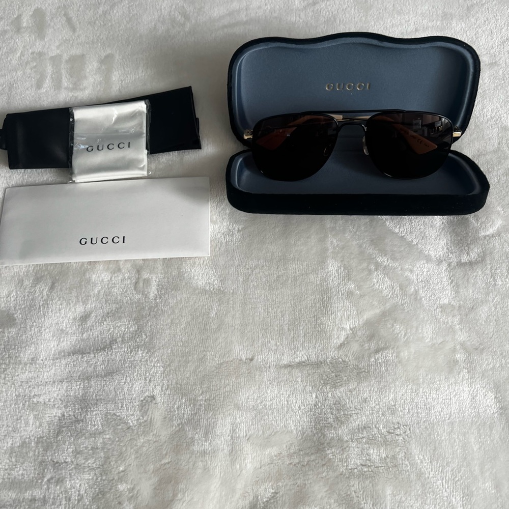 Gucci 57mm aviator sunglasses